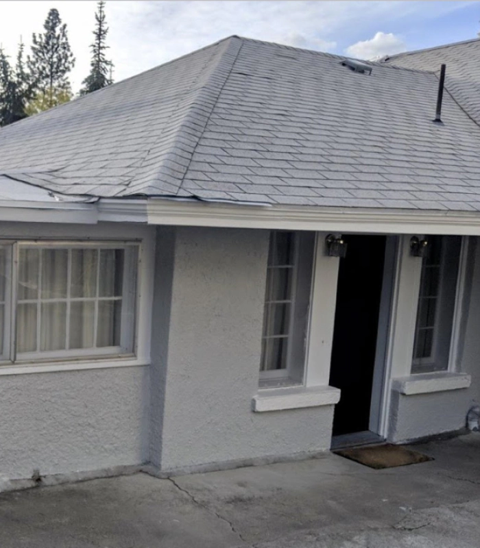Spokane home with quality asphalt shingle roof by DG Contracting